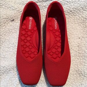 Vivaia Women's Red Flats